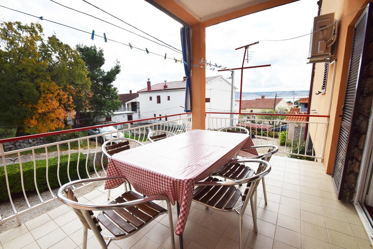 Apartments Mira Starigrad Paklenica Ruang foto