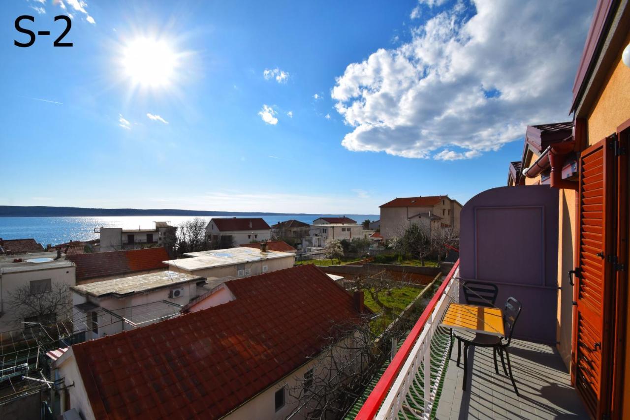 Apartments Mira Starigrad Paklenica Bagian luar foto